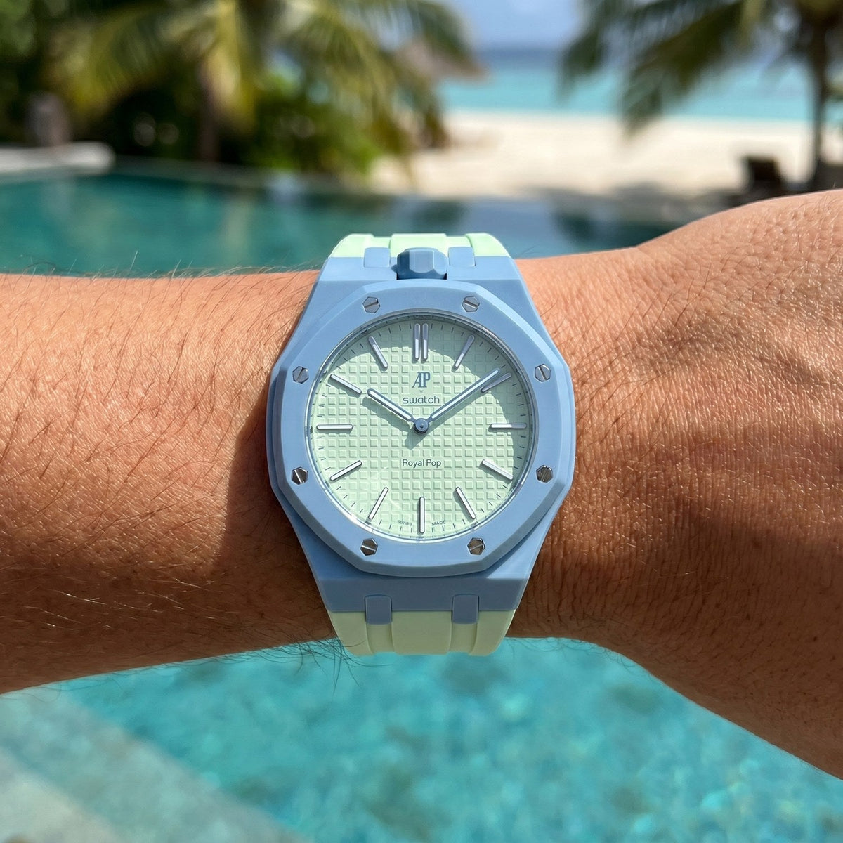 Audemars Piguet x Swatch Royal Pop BLAUE ACHT Green 40 mm + Rubber Case-Strap