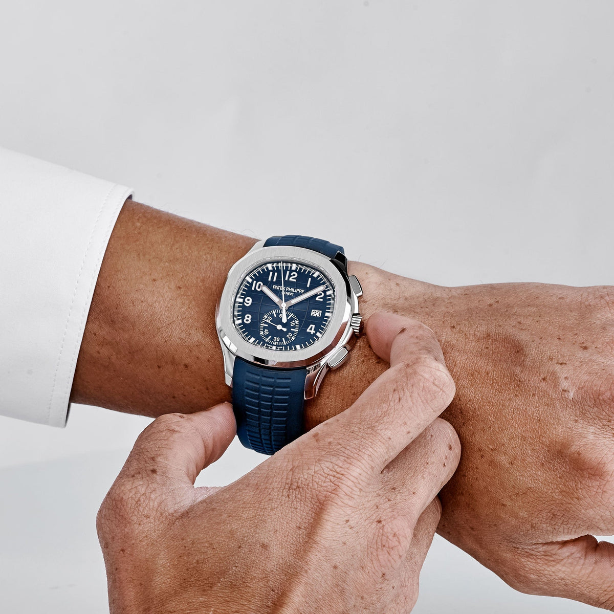 Patek Philippe Aquanaut 3285 V3 – 5968G-001 White Gold Blue Dial (2025)